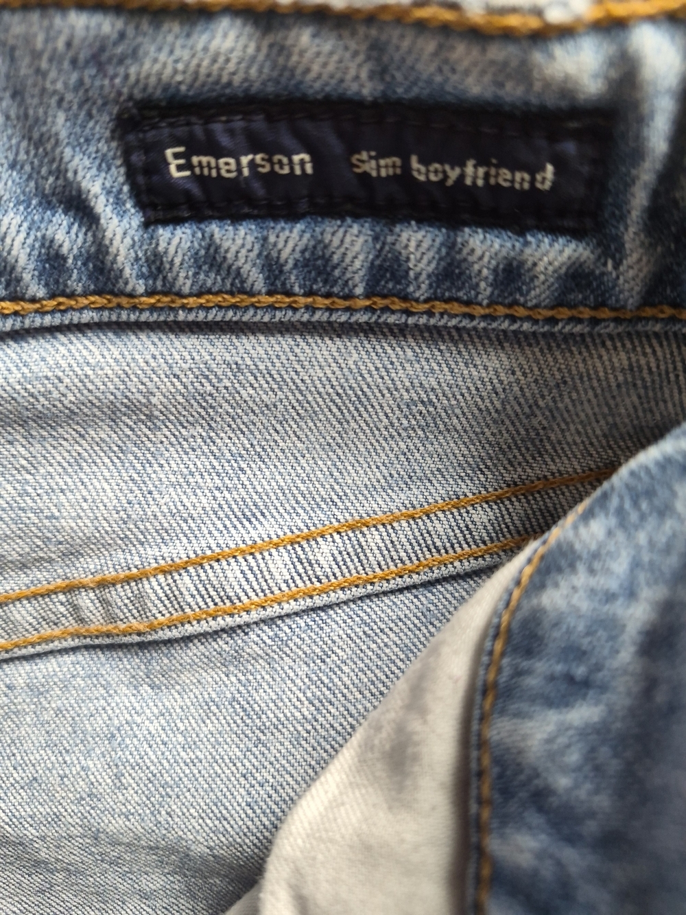 Citizens of Humanity Emerson Slim Boyfriend Jeans Light Wash Distressed Grunge - Picture 8 of 16